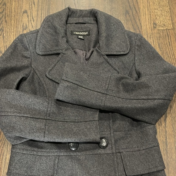 Grey pea coat - Picture 3 of 6